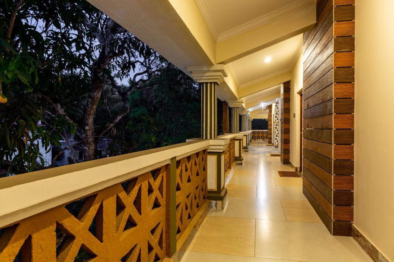 Jm Vista Suites Mapusa Exteriör bild